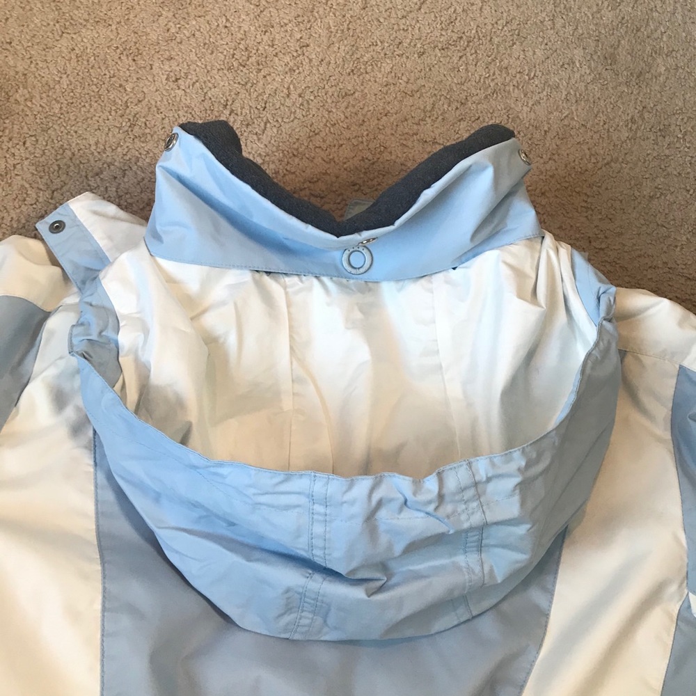 Nils Ski/Snowboard Jacket with hidden helmet hood - Picture 11 of 11